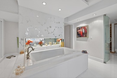 Live the ultimate beachfront lifestyle in Bal Harbour with fully - photo 26