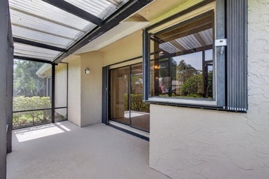 PRICED TO SELL!!! DON'T MISS THS OPPORTUNITY! This cozy, yet - photo 32