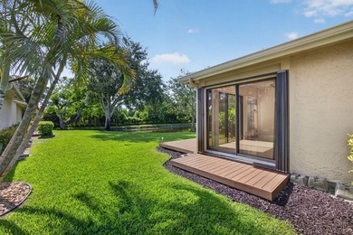 PRICED TO SELL!!! DON'T MISS THS OPPORTUNITY! This cozy, yet - photo 34