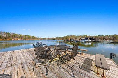 Experience easy lake living with this furnished three level - photo 40