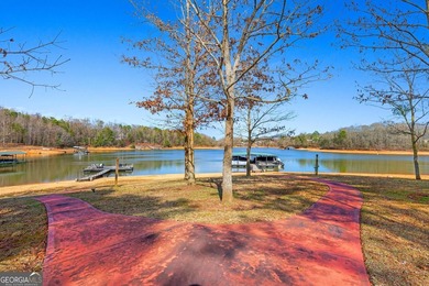 Experience easy lake living with this furnished three level - photo 41
