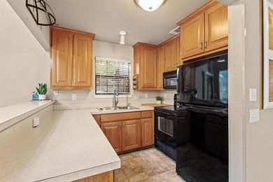 Escape to your own Lake Texoma paradise!
Nestled in a beautiful