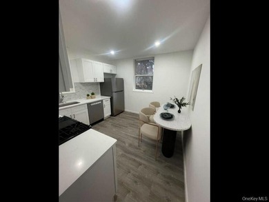 Welcome to 1062 Calhoun Ave. Phenomenal Opportunity to own this - photo 7