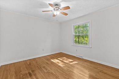 Completely renovated and move-in ready, this beautiful 3-bedroom - photo 14