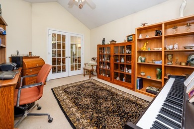 Welcome to The Villas at the River! This fabulous main floor - photo 25