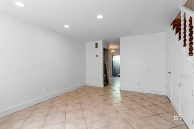 Welcome to Canal Run, a charming and recently updated 2-bedroom - photo 6