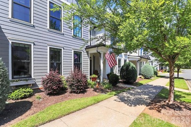 Welcome home to 115 Mint Ave., Unit D! A beautiful - photo 4