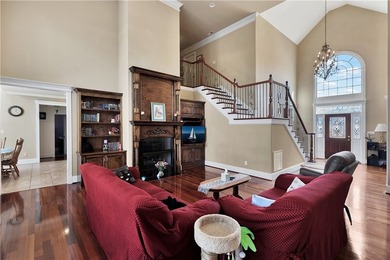 BRAND NEW ROOF!! HOME IS PRICED $40,000.00 BELOW APPRAISAL and a - photo 3
