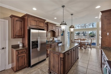 BRAND NEW ROOF!! HOME IS PRICED $40,000.00 BELOW APPRAISAL and a - photo 8