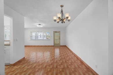 Live your Luxury in Sunny South Florida with this Rarely - photo 15