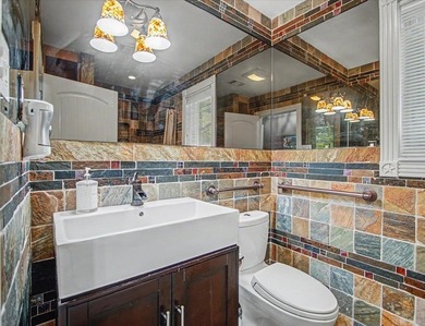 Experience Lake Hamilton living in highly desirable Moonlight - photo 20