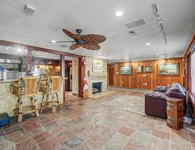 Experience Lake Hamilton living in highly desirable Moonlight - photo 24