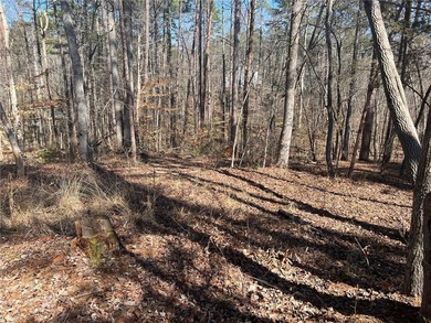 If you would enjoy a Hartwell Lake neighborhood home that is a - photo 8
