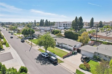 Beautifully maintained 3-bedroom/1.5-bathroom home offering a - photo 43