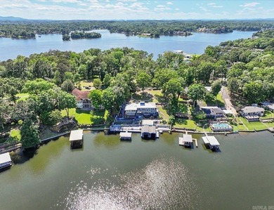 Experience Lake Hamilton living in highly desirable Moonlight - photo 45