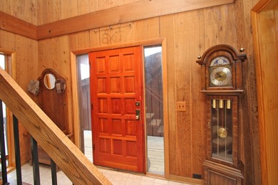 Resort Lakefront Colorado Style Living in the Heartland - photo 11