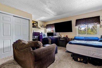 Welcome to mountain living at its finest in the highly desirable - photo 12
