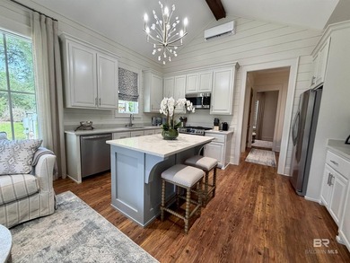 Beautiful Cottage on Lot 19 in Fairhope Motorcoach Resort!! - photo 17