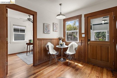 This exceptional 1927 early century cottage presents an - photo 17