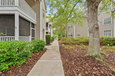 Beautifully maintained 2-bedroom, 2-bath condo offering spacious - photo 19