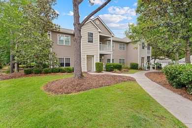Beautifully maintained 2-bedroom, 2-bath condo offering spacious - photo 20
