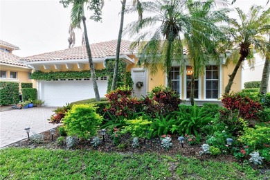 Beautiful 3-bedroom, 3-bath courtyard home offering 2,310 square - photo 2