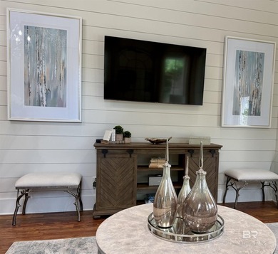 Beautiful Cottage on Lot 19 in Fairhope Motorcoach Resort!! - photo 24