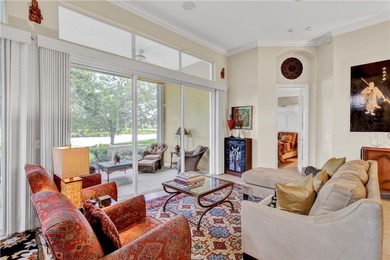 Beautiful 3-bedroom, 3-bath courtyard home offering 2,310 square - photo 4
