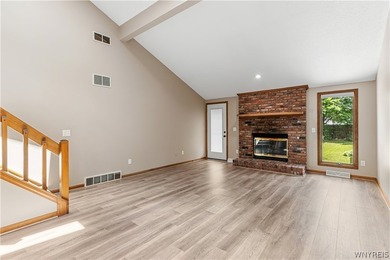 Welcome to 425 Robin, a beautifully updated ranch situated on - photo 6