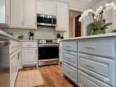 Beautiful Cottage on Lot 19 in Fairhope Motorcoach Resort!! - photo 34