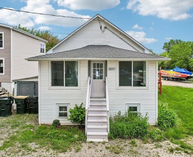 Additional listing photo 4