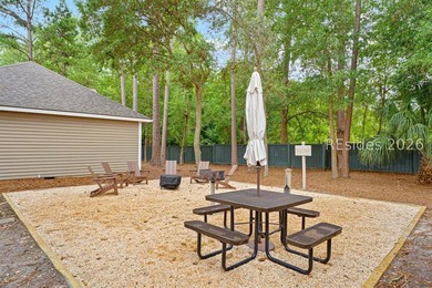 Beautifully maintained 2-bedroom, 2-bath condo offering spacious - photo 36