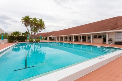 Excellent location!!! This 1st floor corner unit has beautiful - photo 9