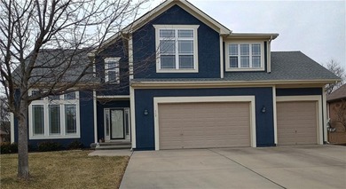 Silver Lake Home Sale Pending in Raymore Missouri