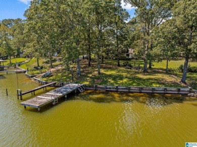 Logan Martin Lake Home For Sale in Pell City Alabama