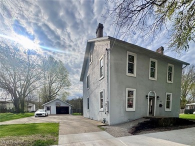 (private lake, pond, creek) Home Sale Pending in Marietta Ohio