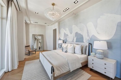 Captivating views of Dallas & exquisite details of pure luxury