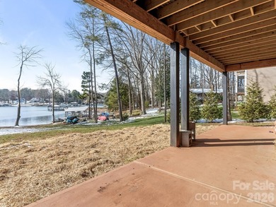 Welcome home to this quality, custom built, water front property - photo 36
