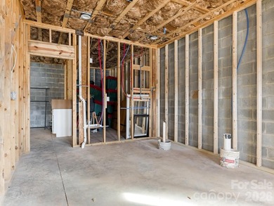 Welcome home to this quality, custom built, water front property - photo 38