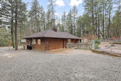 Rogue River Home For Sale in Merlin Oregon