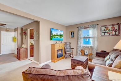 Don't miss this charming and well-maintained, second floor - photo 9