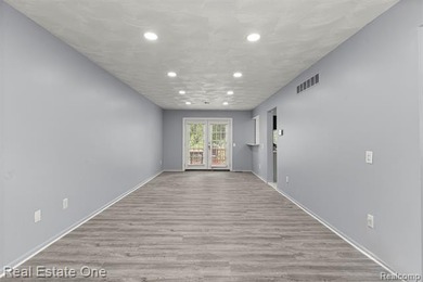 Welcome to this fully updated 2-story colonial offering 3 - photo 13