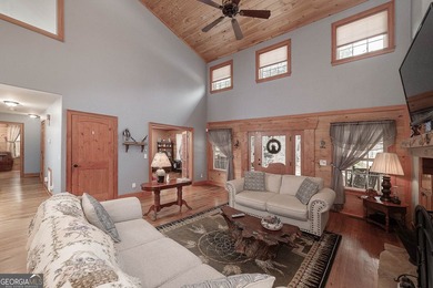 YOU'VE GOT TO SEE THIS HOME TO BELIEVE IT!! Beautiful - photo 15