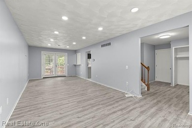 Welcome to this fully updated 2-story colonial offering 3 - photo 15