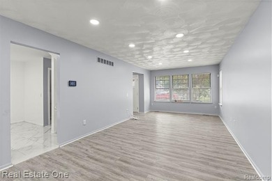 Welcome to this fully updated 2-story colonial offering 3 - photo 16
