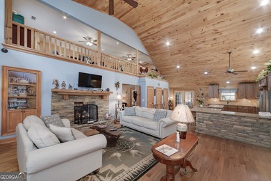 YOU'VE GOT TO SEE THIS HOME TO BELIEVE IT!! Beautiful - photo 18
