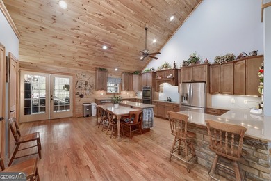 YOU'VE GOT TO SEE THIS HOME TO BELIEVE IT!! Beautiful - photo 20