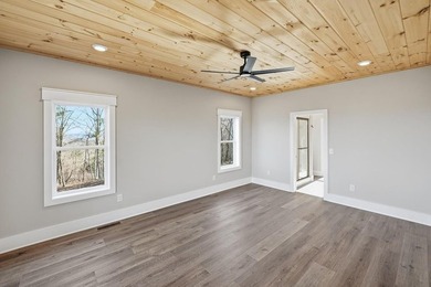 New Construction! Amazing Mountain Views! This stunning modern - photo 22