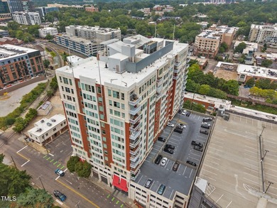 Stunning one bedroom one bath condominium overlooking the east - photo 24