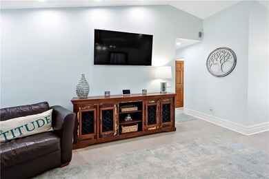 Stunning corner-lot retreat! NO HOA! Meticulously maintained - photo 7